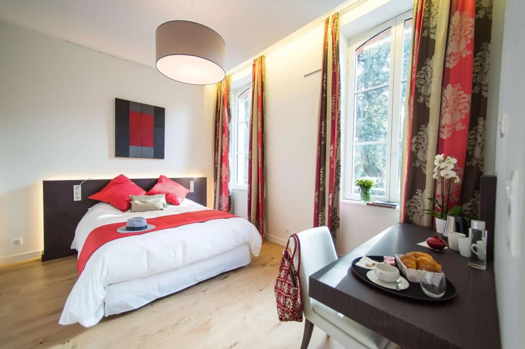 Best Western Premier Le Domaine de Montjoie - Photo 4