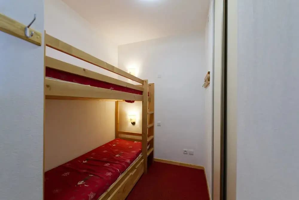 Apartment in France With Ski Slope Access - Photo 3