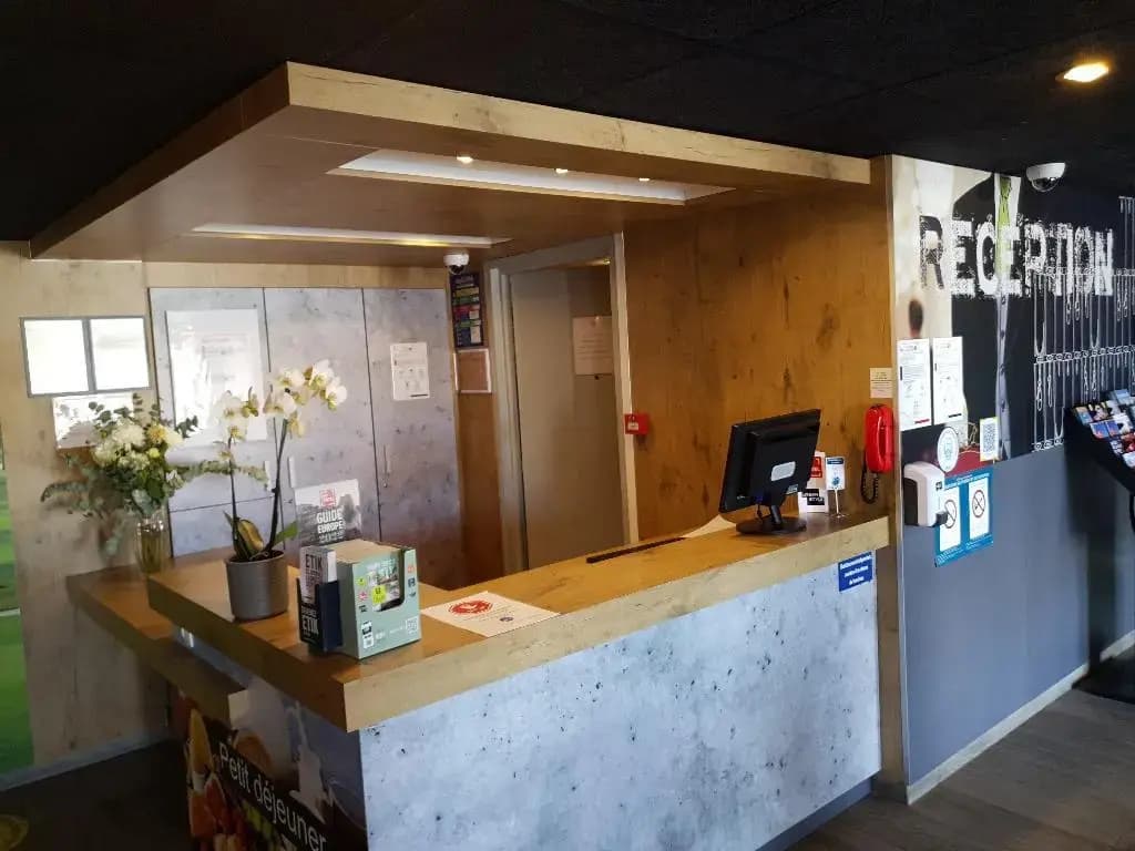 Cit’hôtel Design Booking Evry Saint Germain-Lès-Corbeil Senart - Photo 2