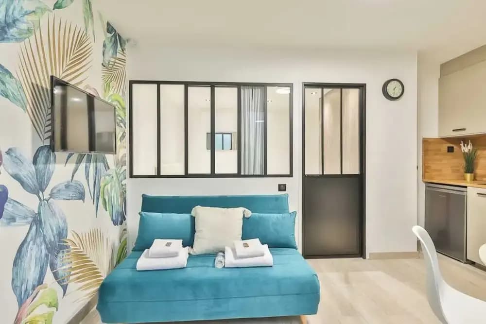 Newly Renovated Appartement Canal de L'ourq - Miniature 6
