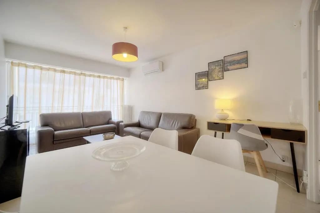 IMMOGROOM - Renovated apartment - Terrace - AC - Photo 4