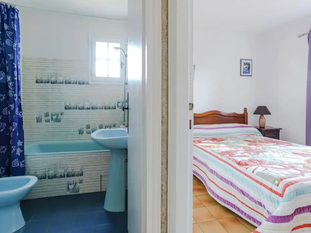 Boutique Holiday Home in Bormes-les-Mimosas with Pool - Miniature 6
