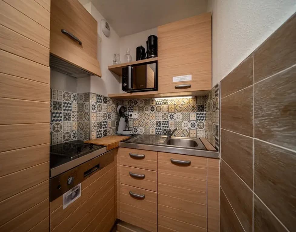Apartment in France With Ski-in Access - Miniature 8
