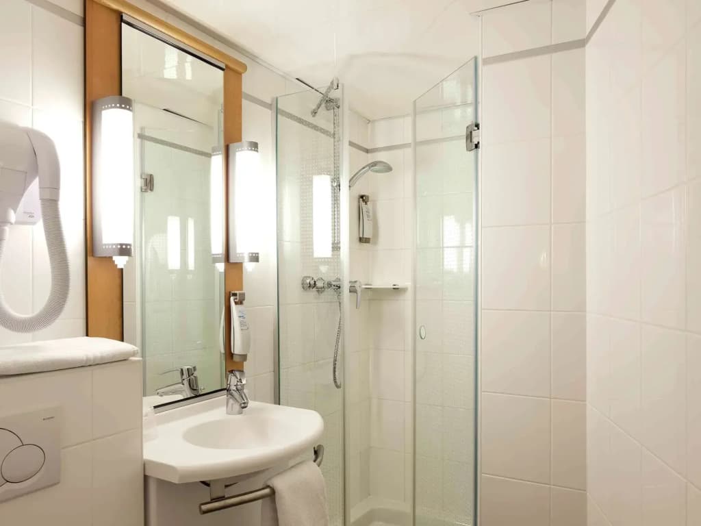 ibis Paris Gare de Lyon Reuilly - Miniature 8