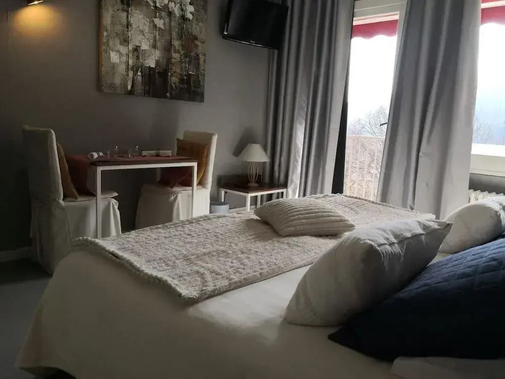 Logis Hotel le Tanargue - Miniature 6