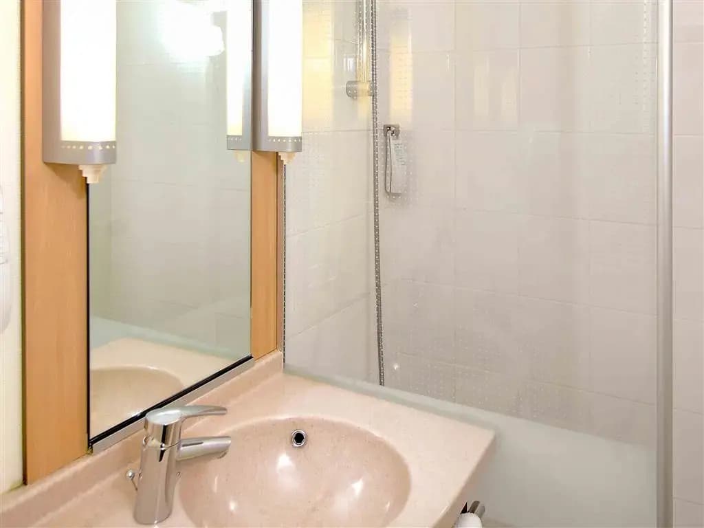 ibis Paris Porte d'Italie - Miniature 7