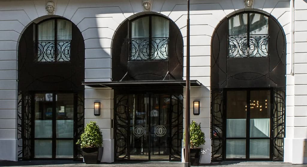 Le Tsuba Hotel - Photo 1