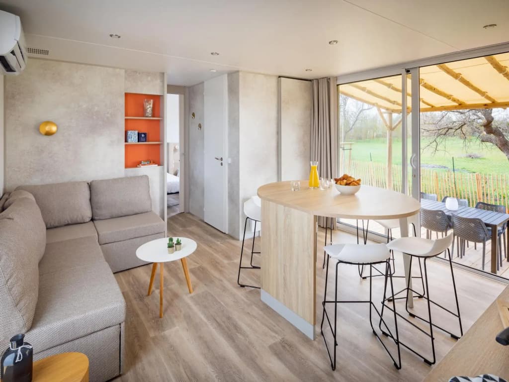 Sunny Chalet Close to Sea - Photo 1
