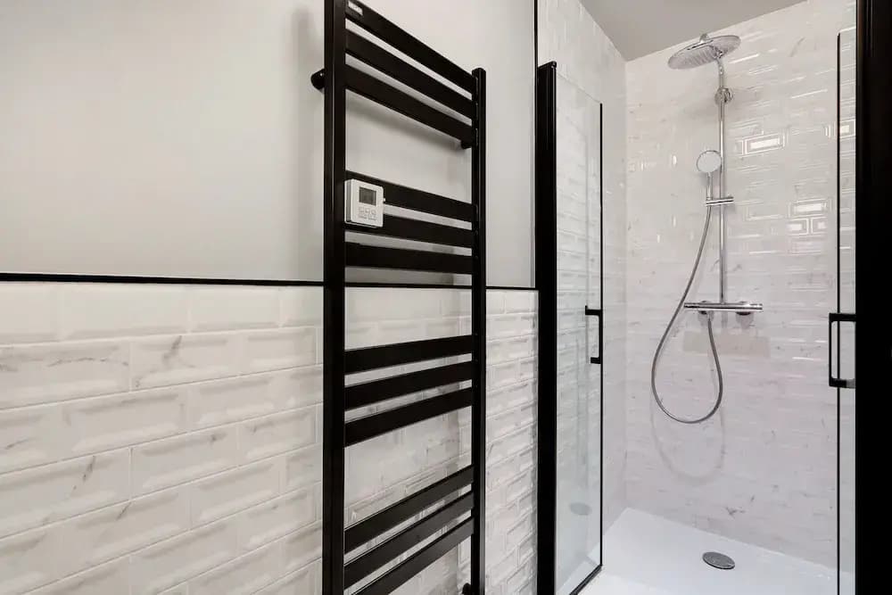 North Paris Suite - Miniature 7