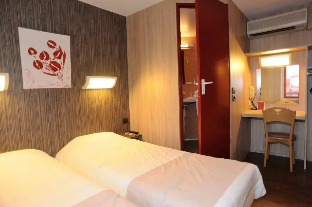 Hôtel 4 Saisons - Photo 4
