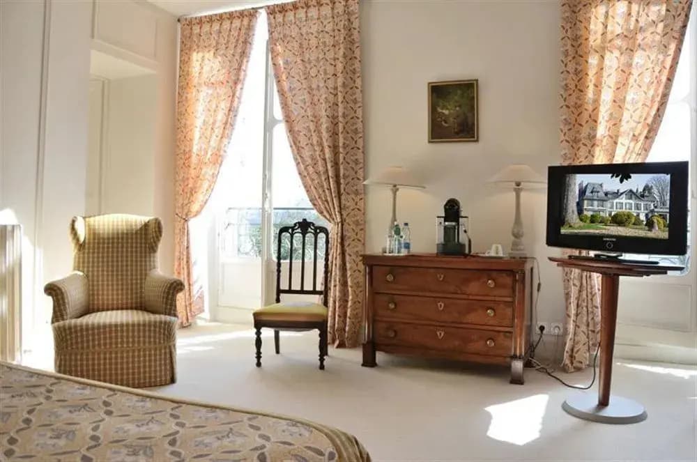 Hôtel Villa Navarre - Photo 5