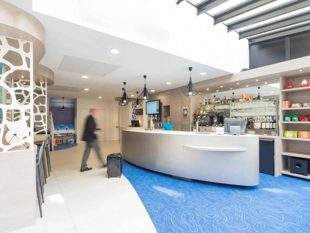ibis Styles La Rochelle Centre Vieux Port - Photo 2
