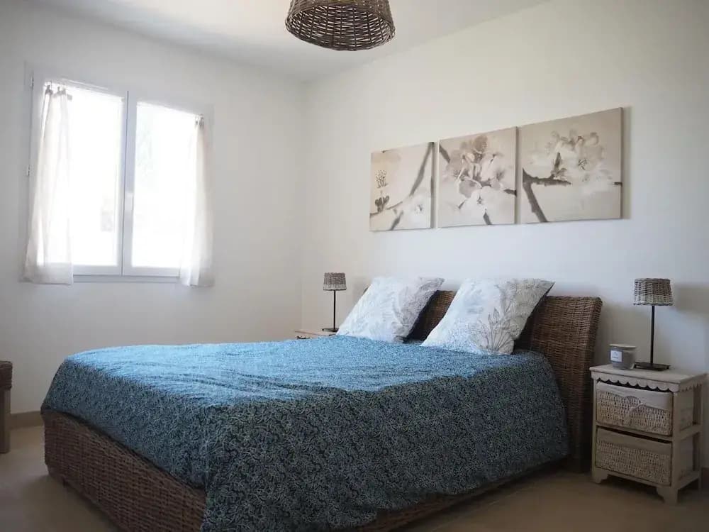 Holiday Home Near Pont du Gard & Vineyards - Photo 3