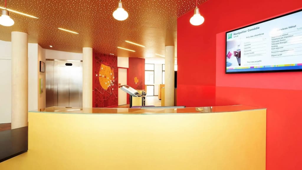 Hotel ibis Styles Montpellier Centre Comedie - Photo 2