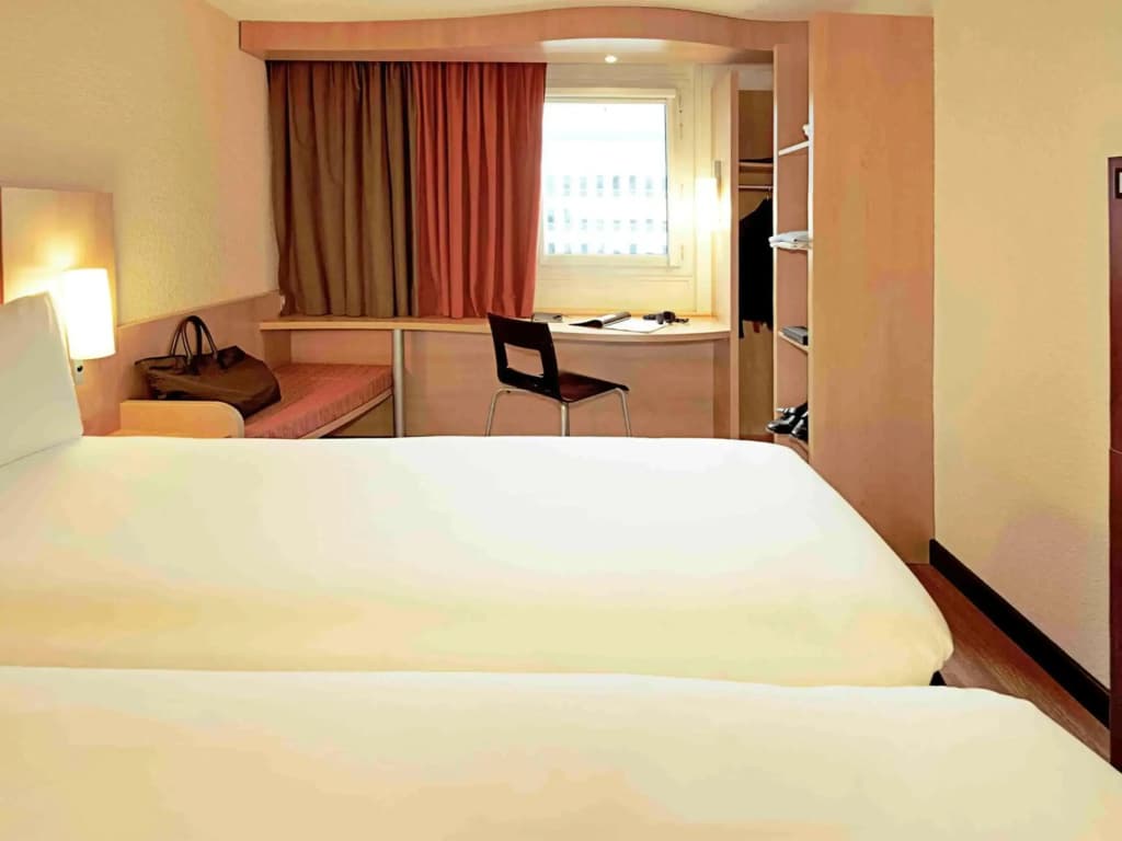 ibis Lyon Est Chaponnay - Photo 4