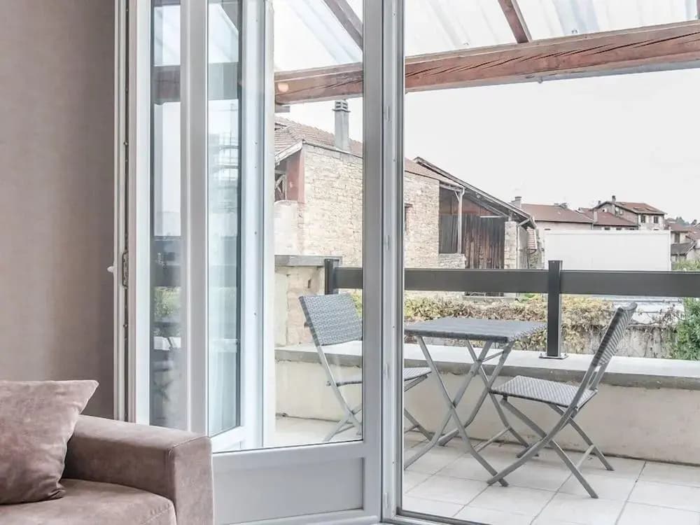 Appart Hôtel Bourgoin - Miniature 7