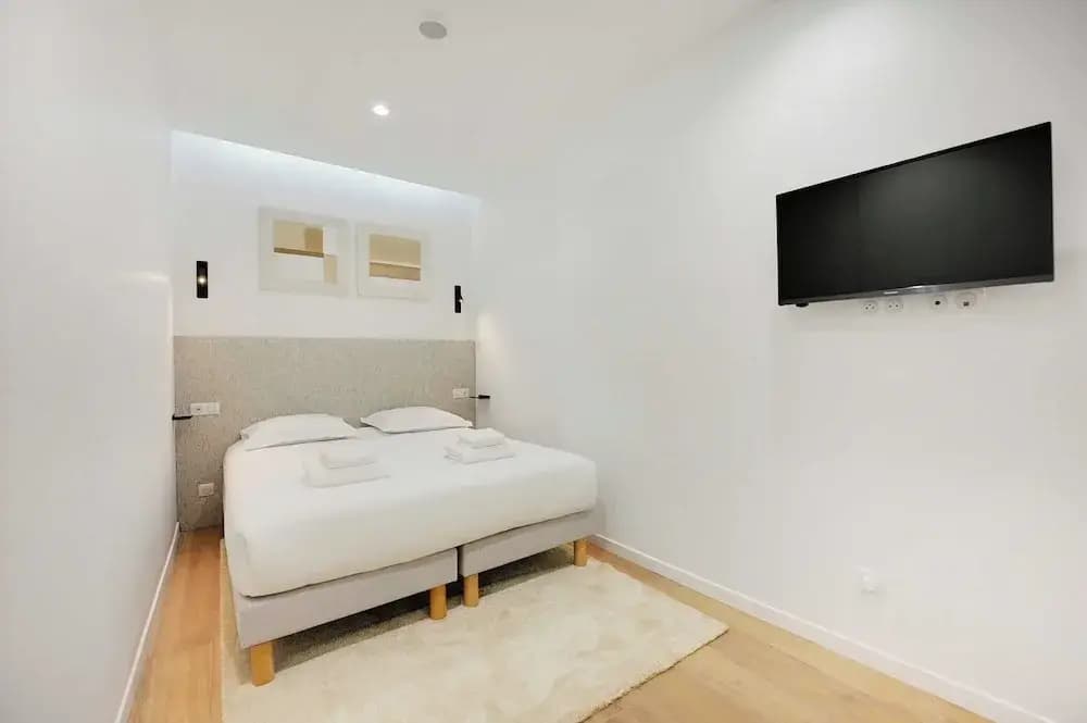 Charming Apartment - 3br/8p - Sentier - Miniature 6