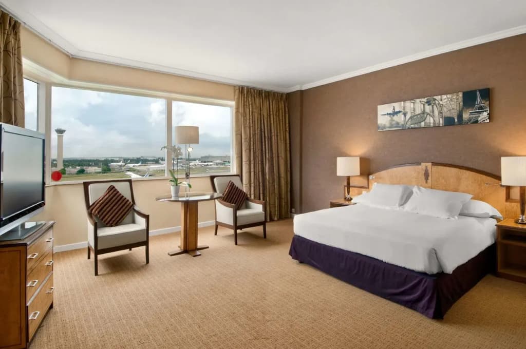 Hilton Paris Charles de Gaulle Airport - Miniature 6