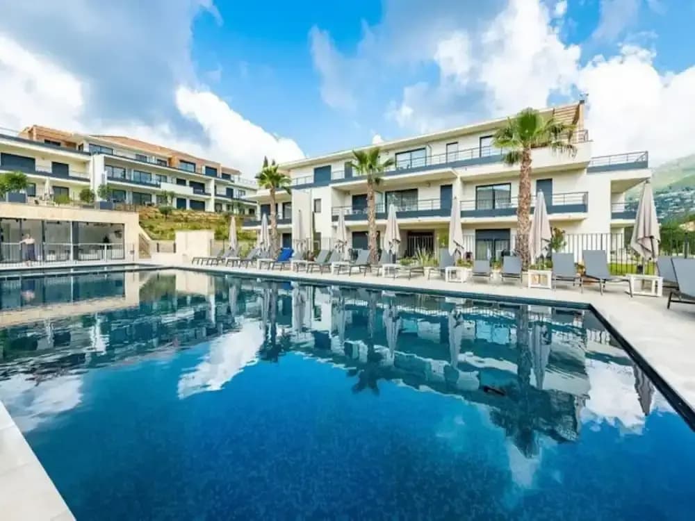 Excellent Apartment on the Cote D'azur - Miniature 6