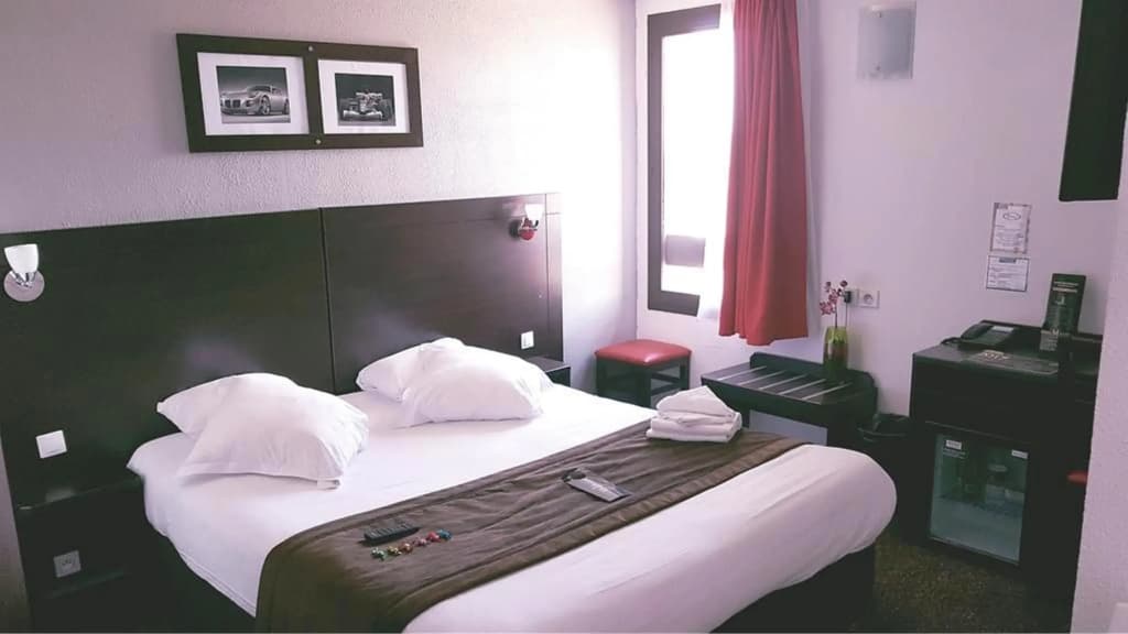 Enzo Hotels Cannes Ecluse by Kyriad Direct - Photo 3