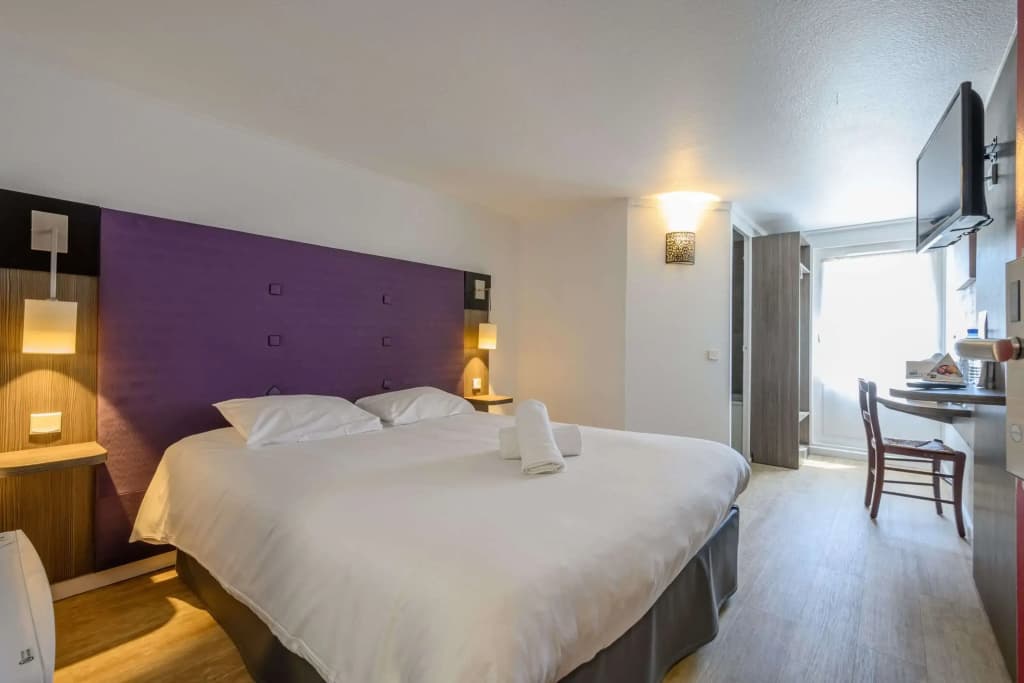 Brit Hotel Reims la Neuvillette - Miniature 6