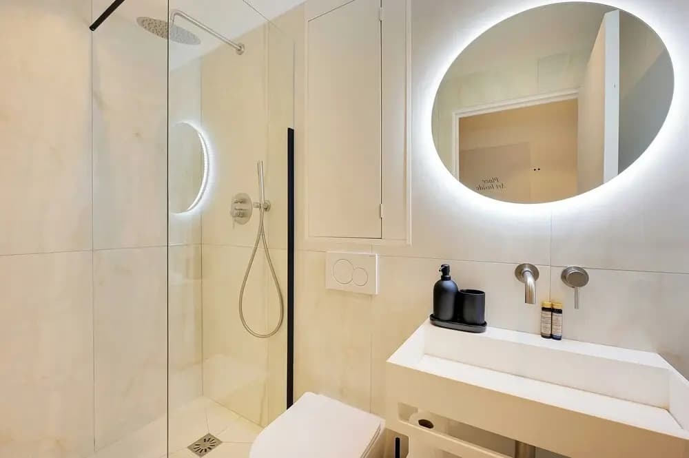 Elegant Apartment With 2 Rooms - Miniature 6