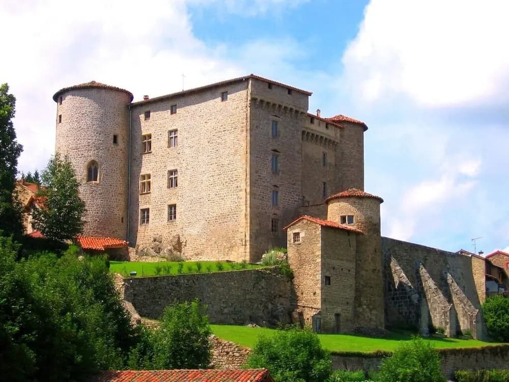 Château des Marcilly Talaru - Photo 1