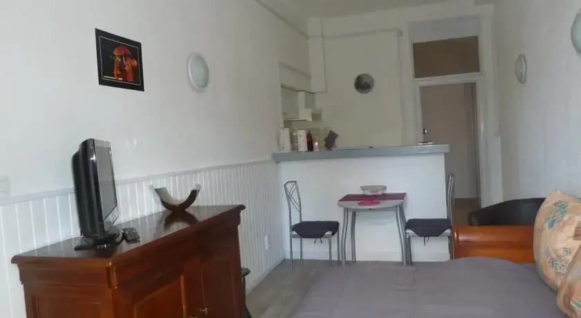 Hotel Restaurant Le César - Photo 3