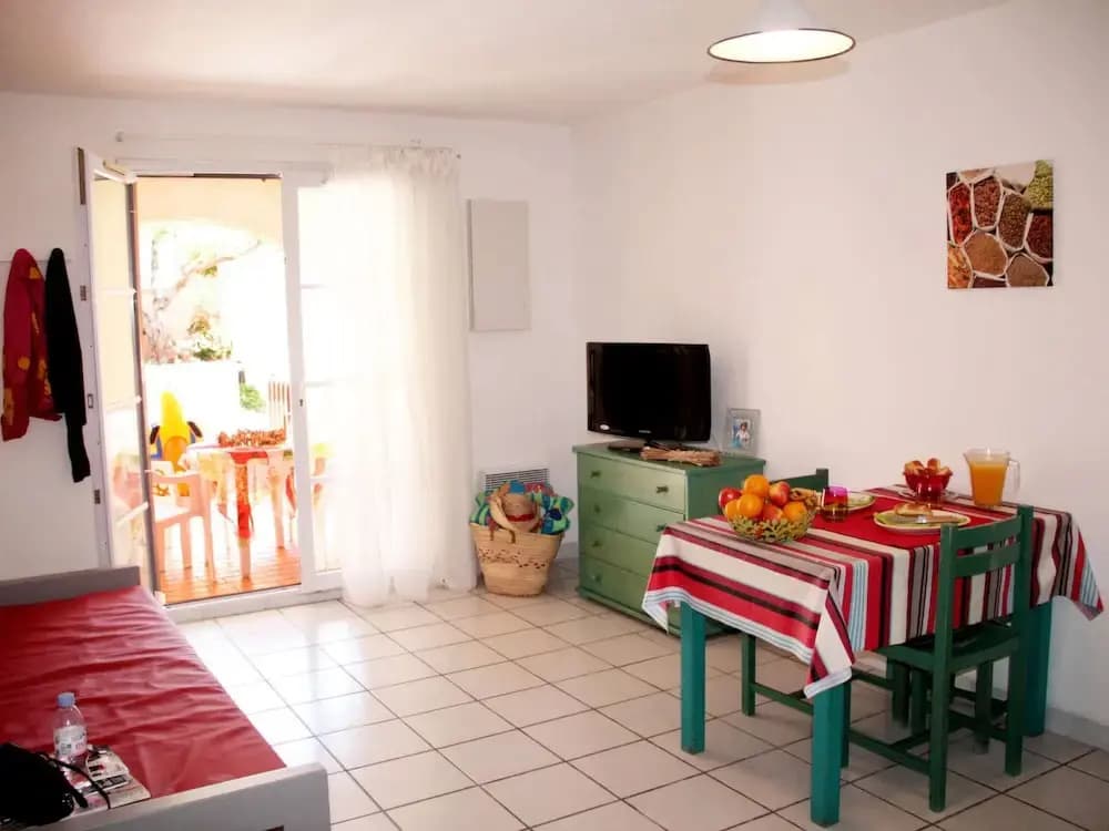 Colorful Apartment With Balcony or Terrace 500m From the sea - Photo 4