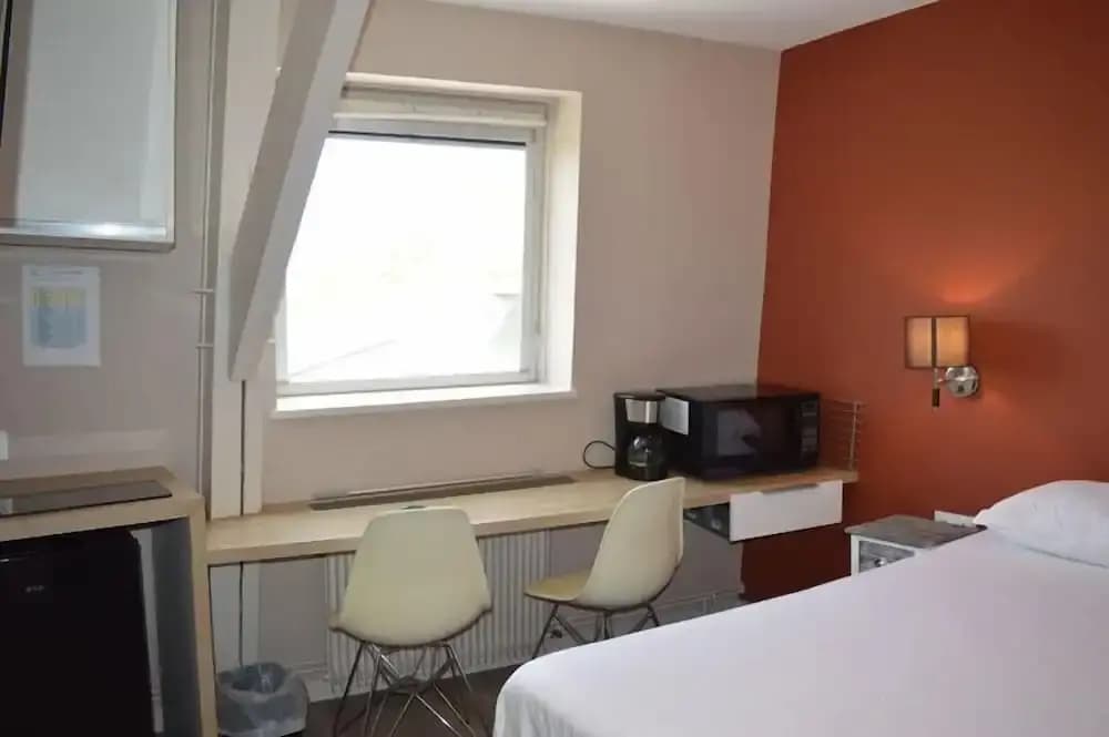 Appart'Hotel Voltaire - Miniature 8