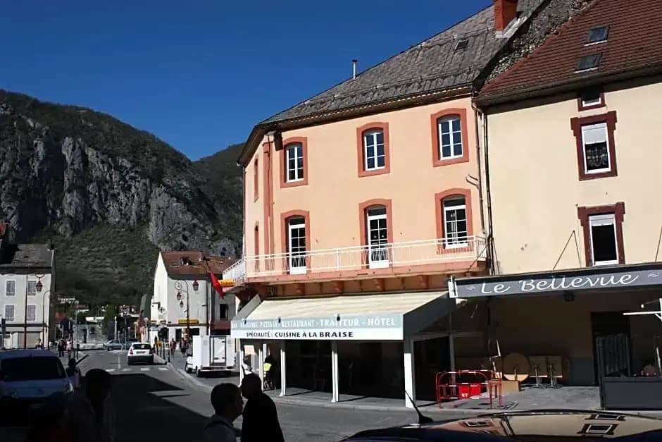Hôtel Le Bellevue - Photo 1