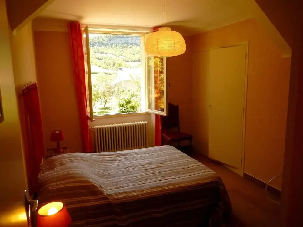 House With 6 Bedrooms in Banassac, With Wonderful Mountain View and En - Photo 4