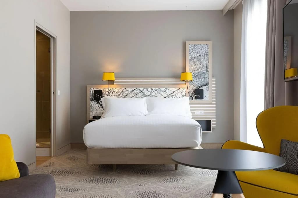 Hilton Garden Inn Tours Centre - Photo 3
