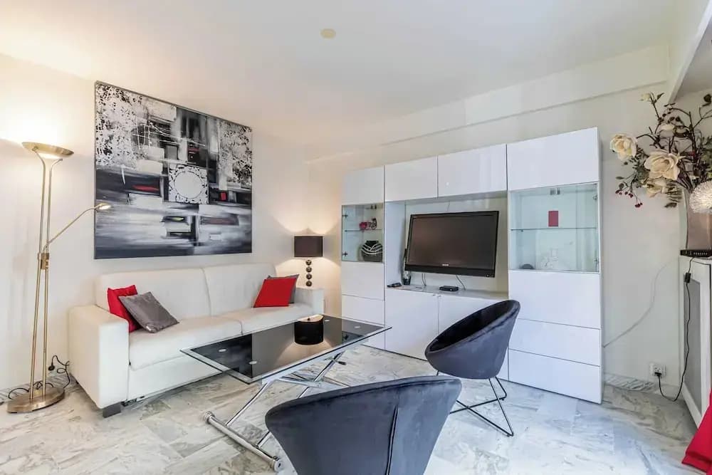 Cozy Studio in the Heart of Cannes - Near sea - Miniature 6