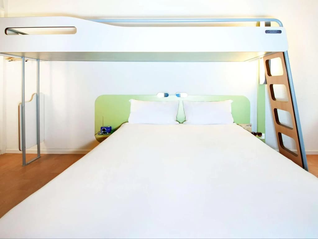 ibis budget Orgeval - Photo 3