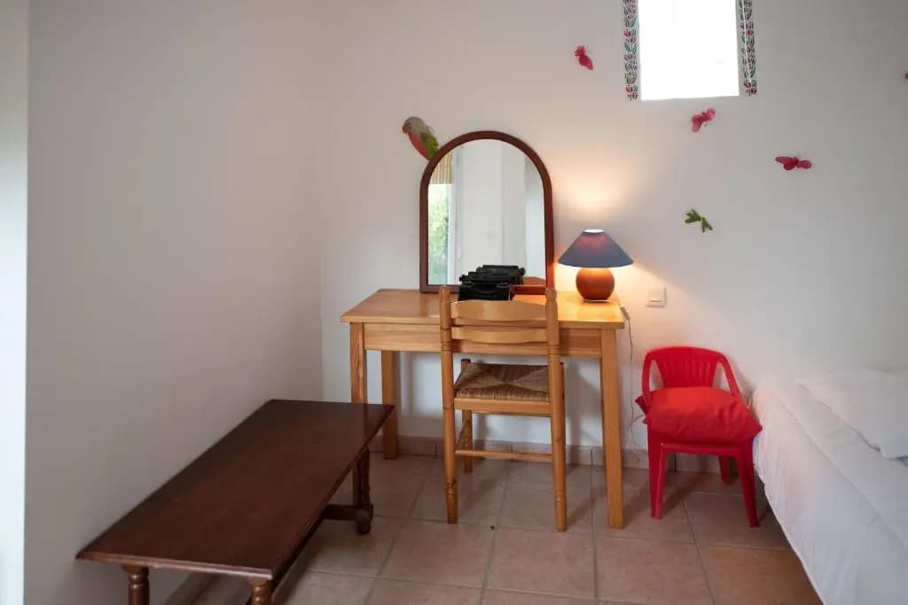 Un sejour a huit dans cette grande maison a Saint Gilles Croix de Vie - Photo 2