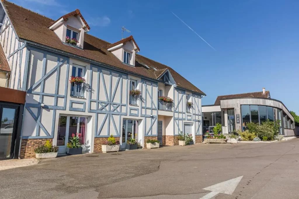 Aux Maisons (Relais du Silence) - Photo 1
