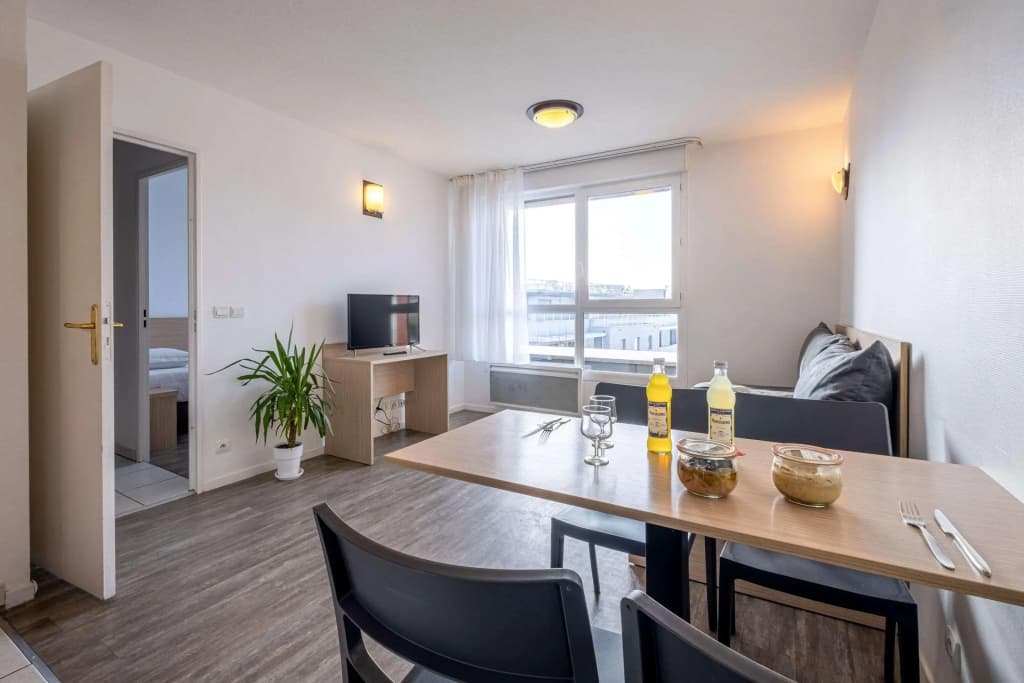 Comfort Aparthotel Les Hauts d'Annecy - Miniature 6