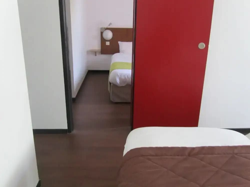 Hôtel Le Saint-Joseph - Photo 5