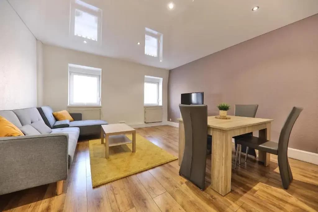 Duplex atypique proche gare & centre ville - Photo 1