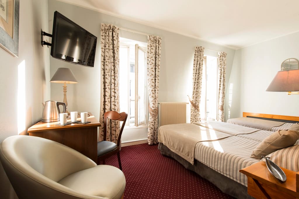 France Eiffel Hotel - Photo 2
