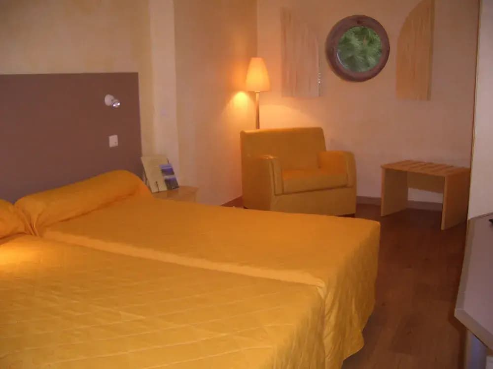 Hôtel Beau Soleil - Photo 5