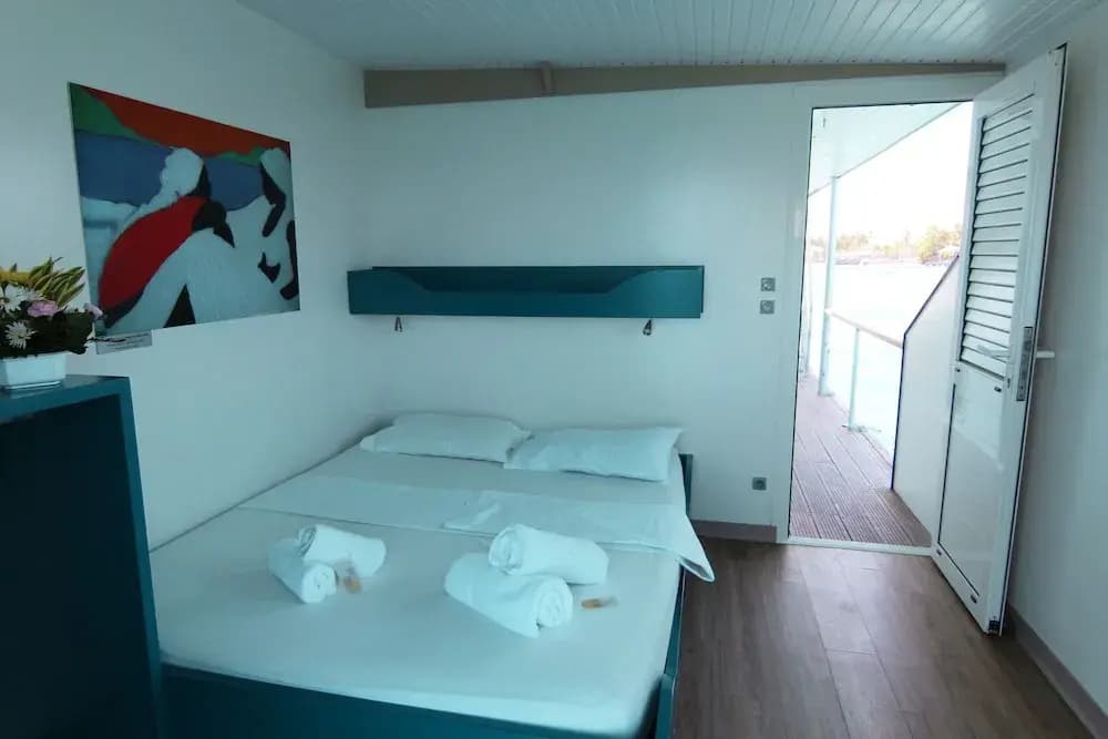 Aqua Lodge - Photo 3
