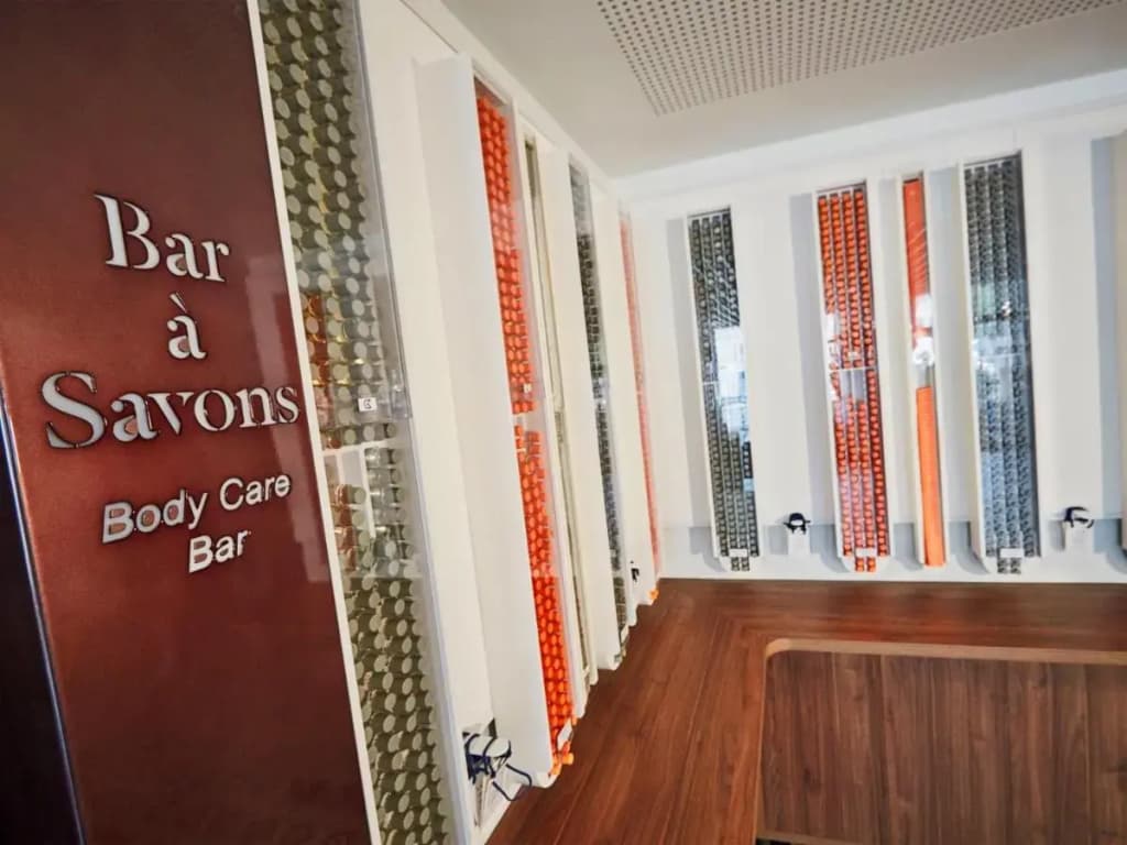 Radisson Hotel Bordeaux Saint Jean - Photo 1