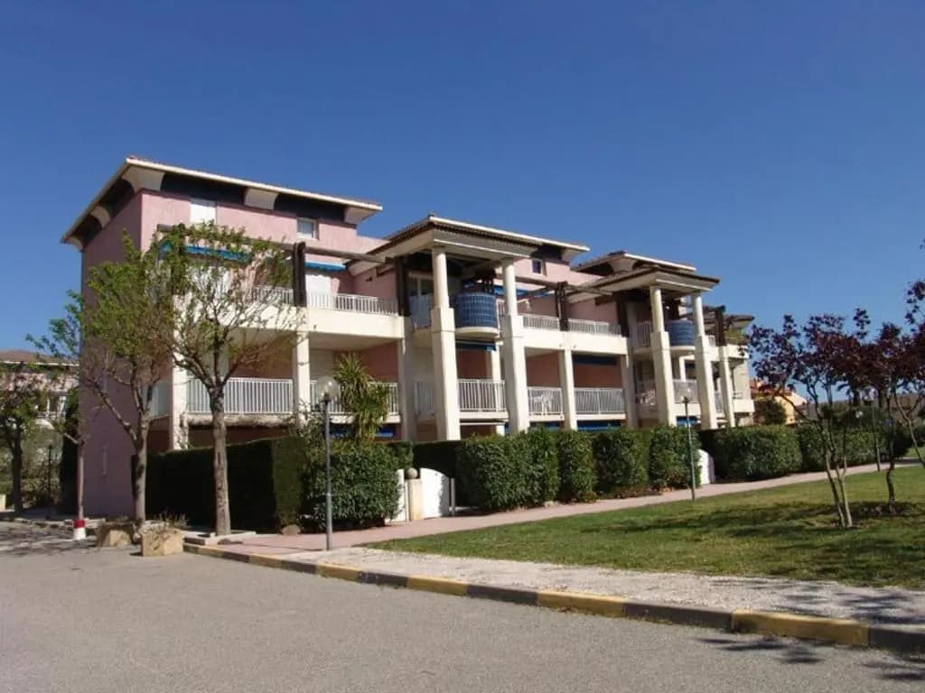 Appartement Le Lavandou, 1 pièce, 4 personnes - FR-1-251-375 - Photo 1