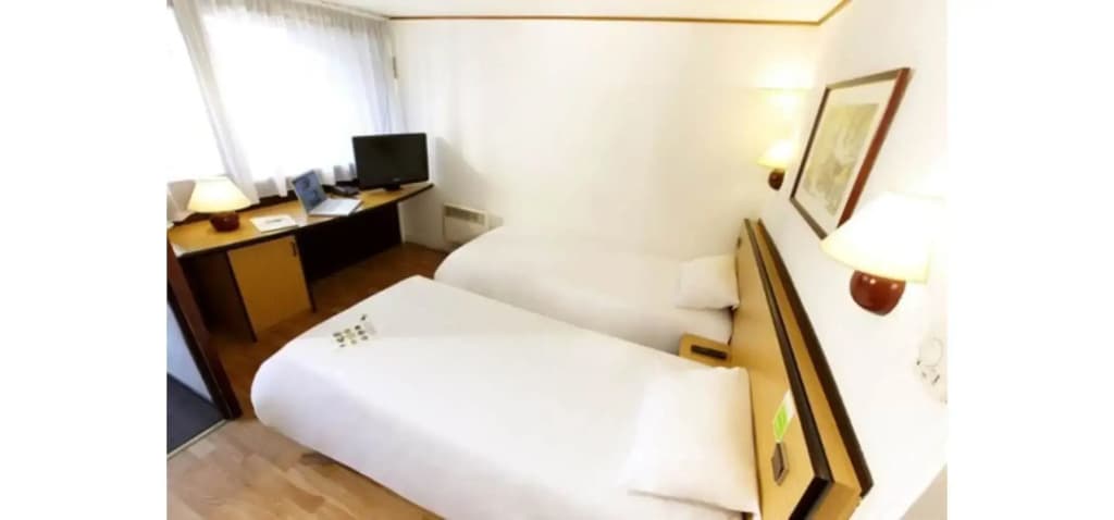 Hotel Campanile Grenoble Nord - Moirans - Photo 5