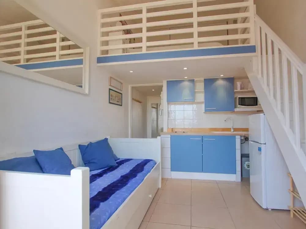 Comfortable Holiday Home Near the Beach - Photo 5