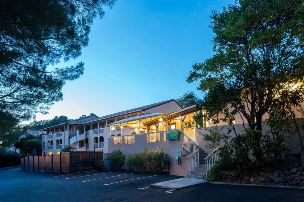 Sure Hotel by Best Western Mougins Belvedere - Photo 1