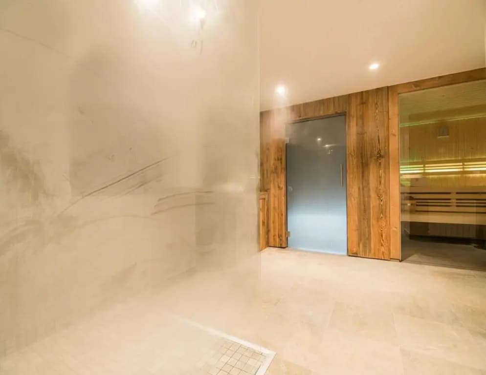 Stylish Chalet in Charming Megeve - Miniature 8