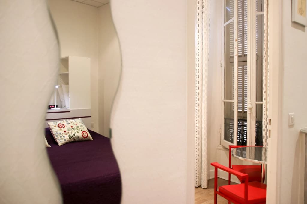 Hotel Victor Hugo - Photo 2